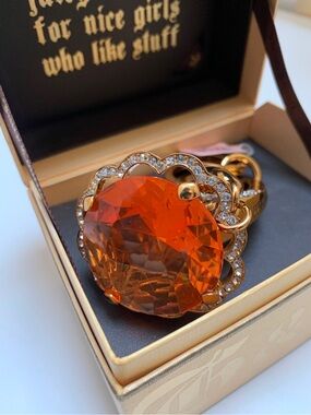 Rare in box Vintage 2009 Juicy Couture orange stone ring keychain/bag charm